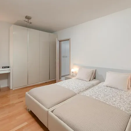 Aurora - Elegance&luxury Apartamento *